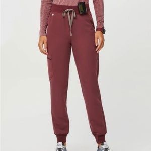 Zamora™ High Waisted 2.0 - Jogger Scrub Pant (Dark Cherry - XS